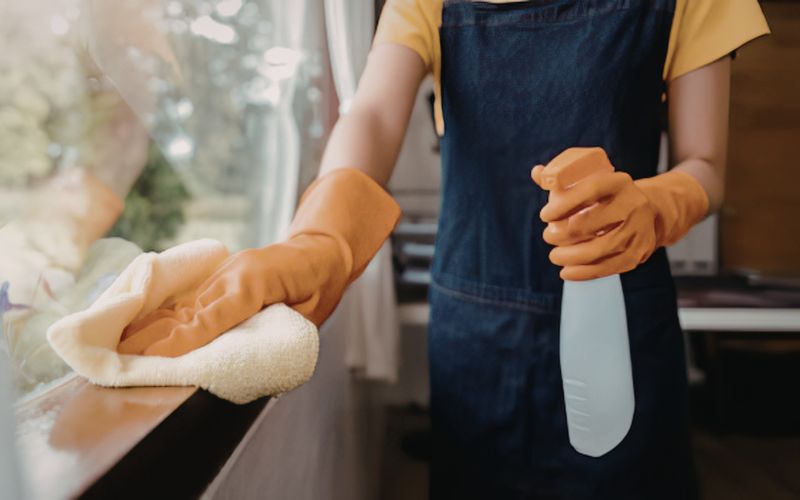 Commercial janitorial services for offices and businesses